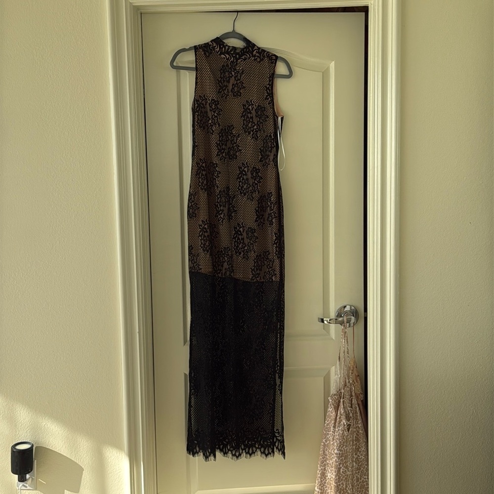 Lace maxi dress